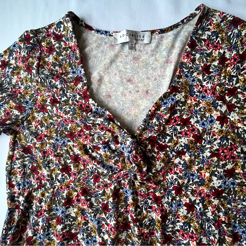 Socialite Curve Women’s Ladies Ditsy Floral Long Sleeve Mini Dress Size 1X